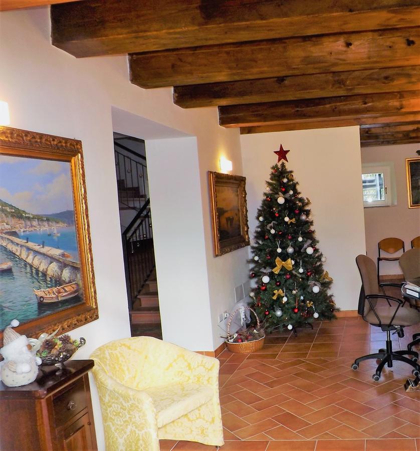 Tenuta Villa Colle Sereno Монтемарчано Екстериор снимка