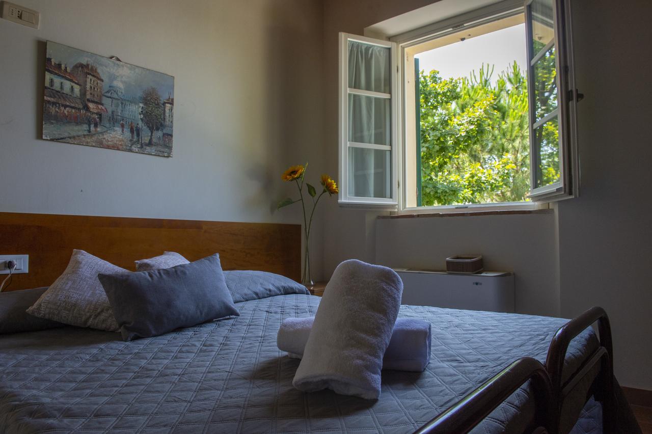 Tenuta Villa Colle Sereno Монтемарчано Екстериор снимка